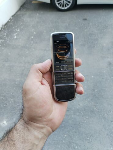 adapdir: Nokia 8 Sirocco, 4 GB, rəng - Boz, Düyməli
