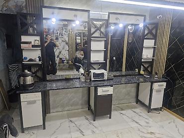 masa ayaqlari: Peşəkar bərbər salonu mebel dəsti - 3 iş yeri üçün uzun iş masası — 3
