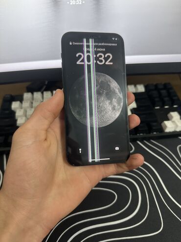 айфан 12: IPhone 12, Б/у, 64 ГБ, Jet Black, Чехол, 86 %