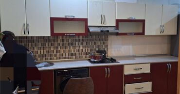 куплю мебель бу баку: Mətbəx mebeli satılır 350₼. Yaxşı vəziyyətdədir.Üzərində qaz,aspirator