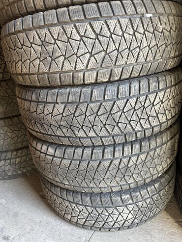 Шины: Шины 215 / 70 / R 16, Зима, Б/у, Комплект, Легковые, Япония, Bridgestone