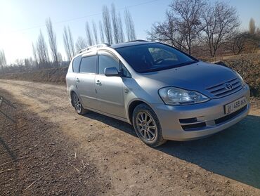 Toyota: Toyota Avensis Verso: 2005 г., 2 л, Механика, Бензин, Минивэн — 3