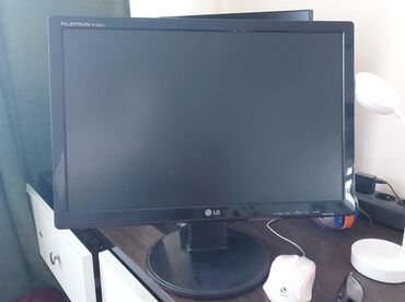 monitor 32: Monitorlar