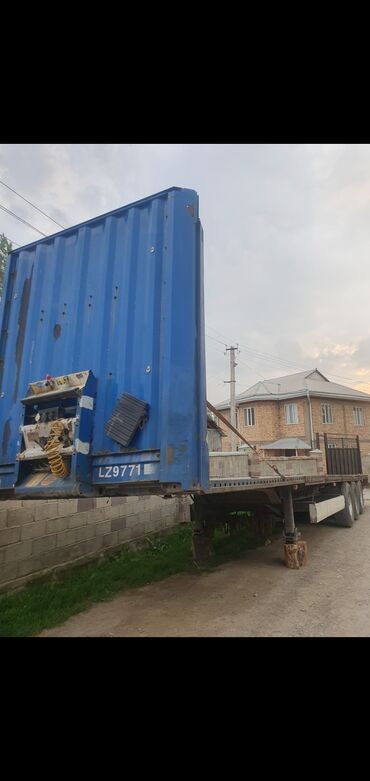 Прицепы и полуприцепы: Прицеп, Krone, Контейнеровоз, от 12 т, Б/у at lalafo.kg Прицепы и полуприцепы: Прицеп, Krone, Контейнеровоз, от 12 т, Б/у