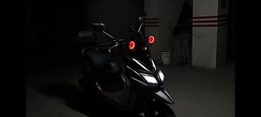 Скутеры: Тип скутера 150 куб. см, Бензин, Б/у — 4