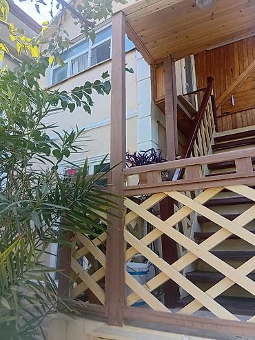 Həyət evləri və villaların satışı: Binəqədi qəs. 6 otaqlı, 170 kv. m, Orta təmir — 2