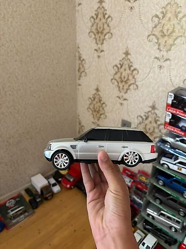 İncəsənət və kolleksiyalar: Range rover modeli rastar firmais 1:24 olcu baeter yoxdu — 3