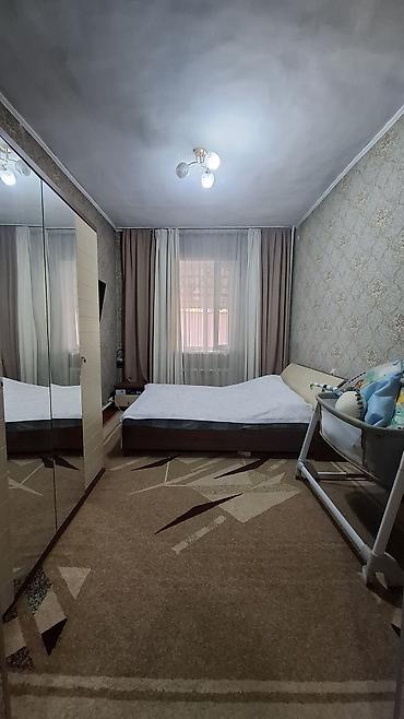 Үйлөрдү сатуу: 5 бөлмө, 108 м², 4 соток, Бишкек, Тоголок Молдо / Щербаков көч. Менчик ээси — 4