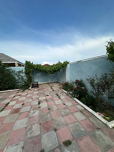 Həyət evləri və villalar: 2 otaqlı, 74 kv. m, Kredit var, Orta təmir — 2