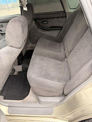 Subaru: Subaru Legacy: 2000 г., 2.5 л, Ручные, Бензин, Седан — 11