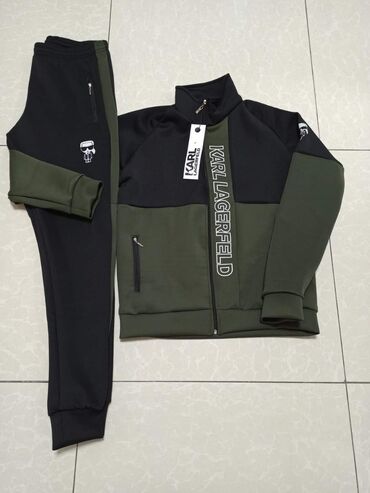 Gornji i donji deo: M - 3xl
Scuba
4000 — 21