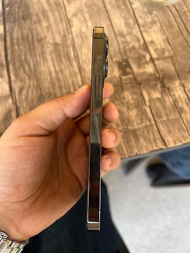 qaz sobasi ve qiymeti: IPhone 13 Pro, 128 GB, Graphite, Face ID — 2