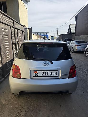Toyota Ist: 2003 г., 1.5 л, Автомат, Бензин, Хэтчбэк at lalafo.kg Toyota Ist: 2003 г., 1.5 л, Автомат, Бензин, Хэтчбэк