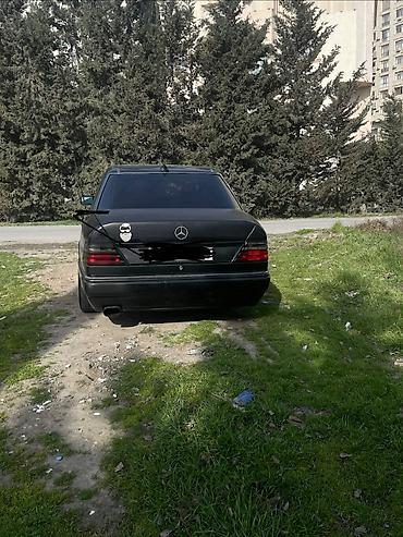 mercedes e 230: Mercedes-Benz E 230: 2.3 l | 1992 il Sedan — 2