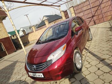 менаю авто: Nissan Versa: 2016 г., 1.6 л, Автомат, Бензин, Хэтчбэк