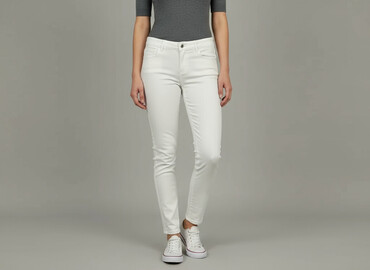 jeansy dopasowane damskie: Jeansy damskie, rozmiar S