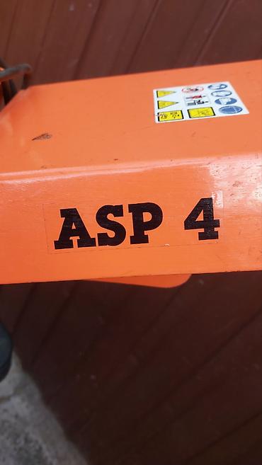 Ostali alati i mašine: Cepač za drva ATIKA 4 t - Cepač za drva donešen iz Nemačke model na lalafo.rs — 3 Ostali alati i mašine: Cepač za drva ATIKA 4 t - Cepač za drva donešen iz Nemačke model — 3