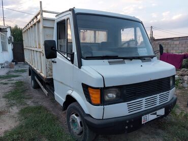 гурзовой мерседес: Легкий грузовик, Mercedes-Benz, Стандарт, Б/у