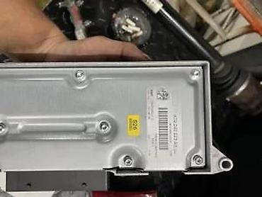 auto kamera 3 u 1: POJACALO AUDI A4 A5 8T0035223AE | audi vagen  delovi ALTINA — 3