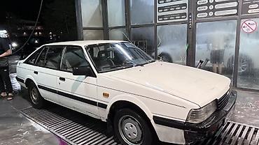 продаю мазда 323: Mazda 626: 1989 г., Механика, Бензин, Седан — 4