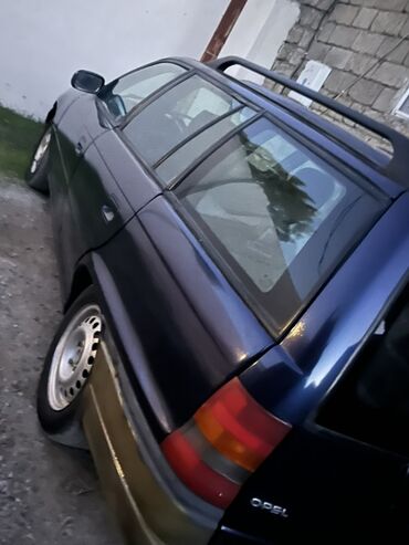 Opel: Opel Astra: 1.6 l | 1995 il Universal -da lalafo.az — 4 Opel: Opel Astra: 1.6 l | 1995 il Universal — 4