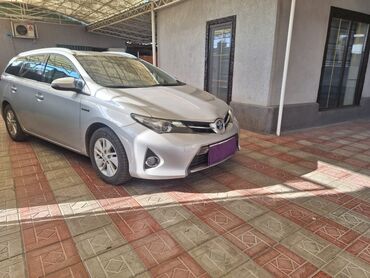 тайота auris: Toyota Auris: 2014 г., 1.8 л, Автомат, Гибрид, Универсал