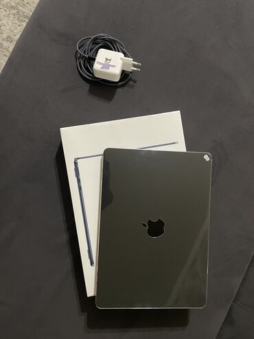 купить айфон 5 с: Ноутбук, Apple, 8 ГБ ОЭТ, Apple M2, 13.5 ", Колдонулган, Татаал эмес тапшырмалар үчүн, эс тутум SSD