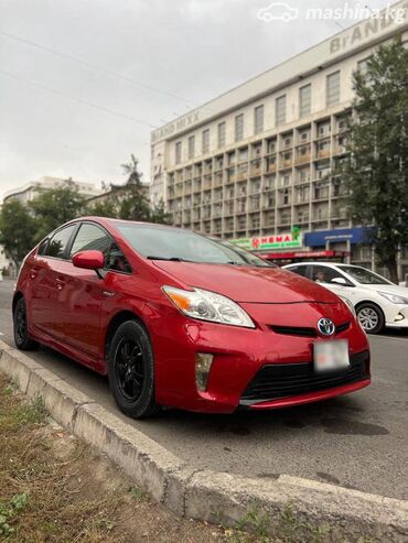 Toyota: Toyota Prius: 2015 г., 1.8 л, Вариатор, Гибрид, Универсал