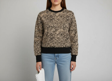 bluzy ze śmiesznym nadrukiem: Bluza damska
, rozmiar M