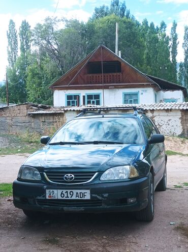тойота авенсис универсал 2001 в Кыргызстан | Автозапчасти: Toyota Avensis: 2 л | 2001 г. | Универсал