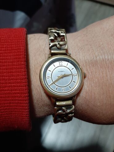 Ručni satovi: Fosil unikatni model ispravan sat je u boji zlata original satkozna — 2