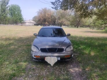 учебный машина: Daewoo Leganza: 1998 г., 1.8 л, Механика, Бензин, Седан