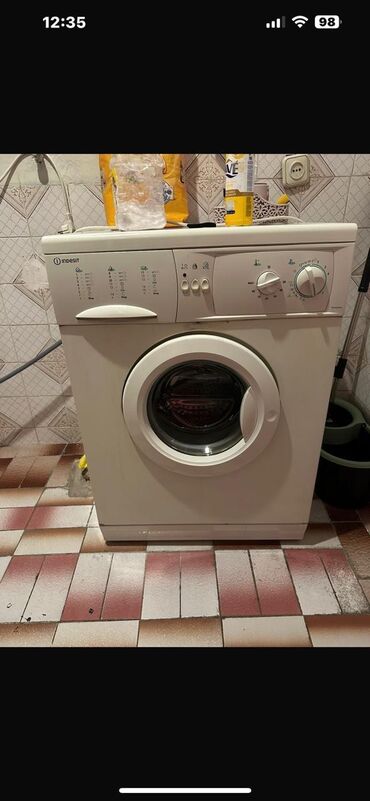 lalafon tikis masinlari: Paltaryuyan maşın Indesit, 6 kq, İşlənmiş, Kredit yoxdur