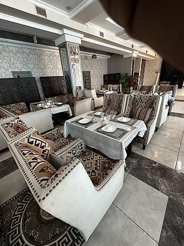 Столы и стулья для кафе: Стол и стул для кафе, Б/у at lalafo.kg — 4 Столы и стулья для кафе: Стол и стул для кафе, Б/у — 4