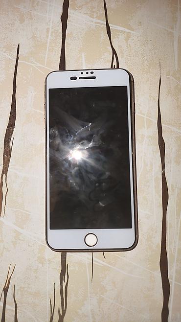 g plus: IPhone 8 Plus, Qızılı, Qırıq — 1