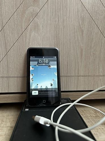 ipod shuffle 4: IPhone 3G, Б/у, 16 ГБ, Серебристый, Кабель, 100 % — 3