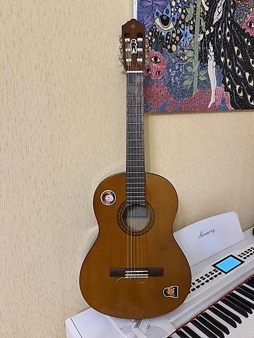 gitara klasik: Yamaha CS40 klassik gitara - Model: Yamaha CS40 (etiketdə — 5