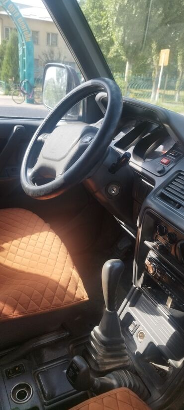 антипрокольные шины: Mitsubishi Pajero (поколение II) — пятидверный рамный внедорожник