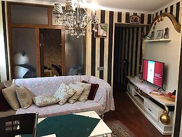 Həyət evləri və villaların satışı: Bulbule gesenesinin centralni yerde yerlesir ev. kupcasi var. her — 22