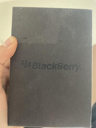 htc wildfire s: Blackberry Bold 9790, 8 GB, rəng - Qara, Qırıq — 4