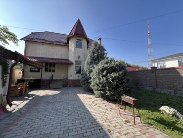 сдаю дом без хозяина на долгий срок: Сдам комнату в коливинге с рабочем местом на втором этаже в просторном