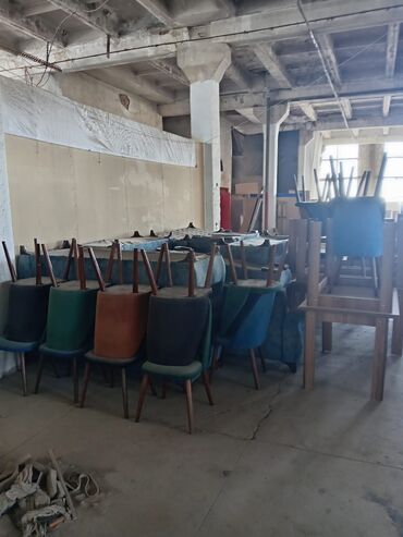 masa ve oturacag: YAlniz WHATSAPA YAZIN ZENG AKTIV DEYIL Divan satılır 110azn(biri)