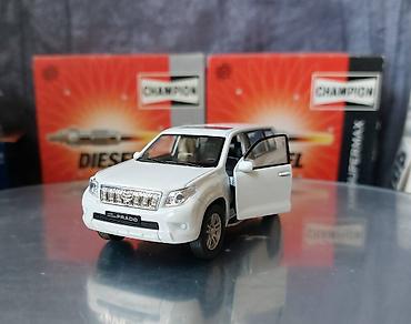 Avtomobil modelləri: Toyota, 2009 il, 1:43, Dəmir, Ödənişli çatdırılma — 3