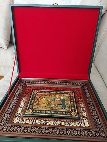 Ev və bağ: Miniatür rəsmli ağac tablo – əl işidir - Şərq miniatür üslubunda əl — 2