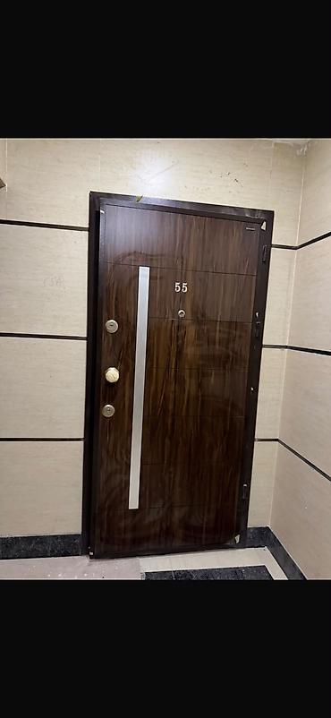Seyf qapi 210/105sm
450azn qiymet sondur
Nizami m 1920 leli
