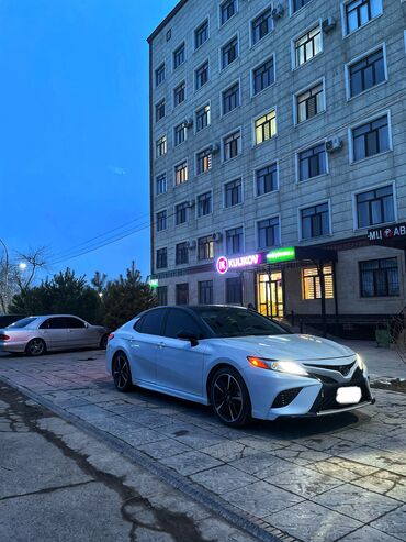 проекторы lejiada с usb: Toyota Camry: 2019 г., 2.5 л, Автомат, Бензин, Седан