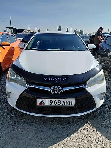 Toyota Camry: 2017 г., Автомат, Бензин, Седан