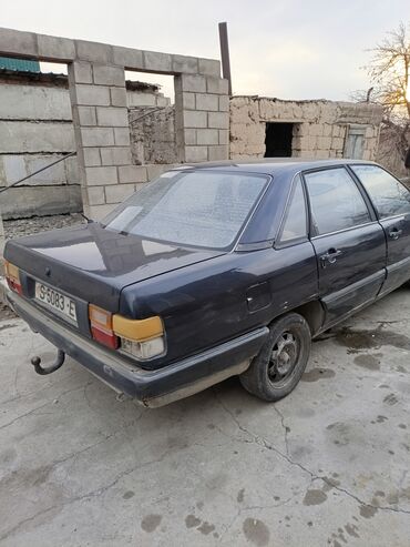 Audi: Audi 100: 1988 г., 2 л, Механика, Бензин, Минивэн