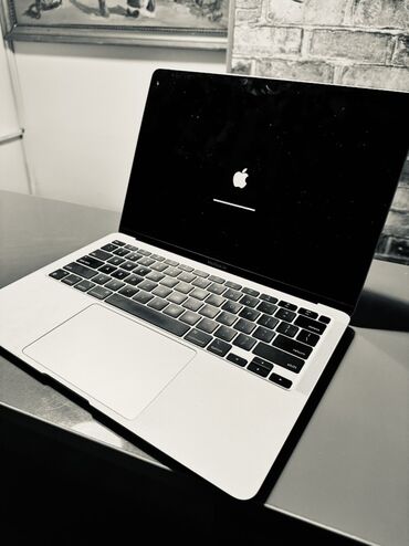 поко х: Ноутбук, Apple, 8 ГБ ОЭТ, Apple M1, Колдонулган