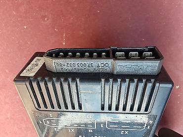 Auto delovi: Tabla temparature i ventilatora kabine Lada 112 br.2. Polovno — 9